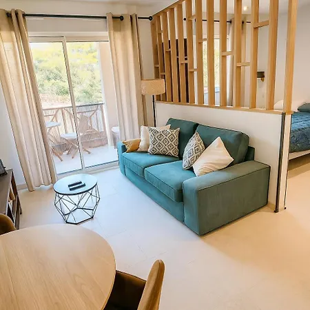 T1 Bis Renove, Clim Et Confort - Raphael Saint-Raphael (Var)